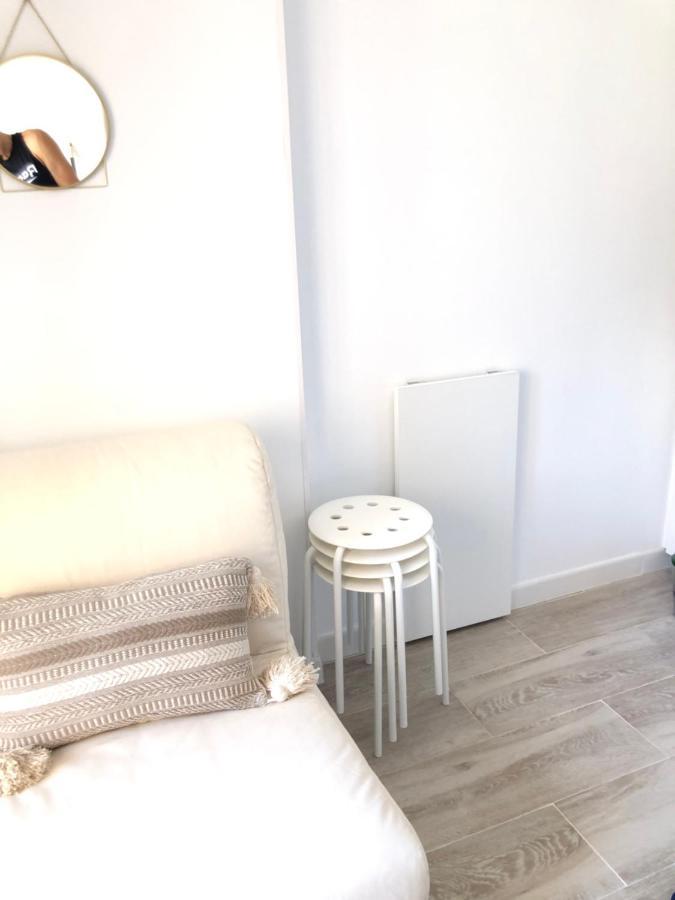Apartamento Фуeнхирола Екстериор снимка